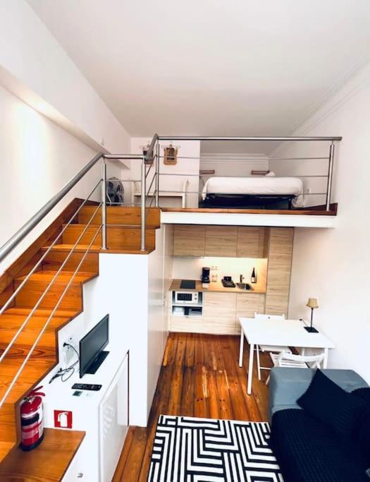 Lisbon Lovely Mezzanino Studio Close To Lx Factory Buitenkant foto