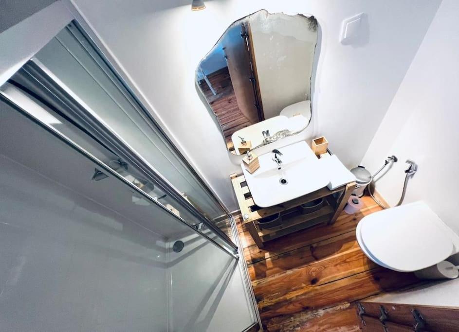 Lisbon Lovely Mezzanino Studio Close To Lx Factory Buitenkant foto